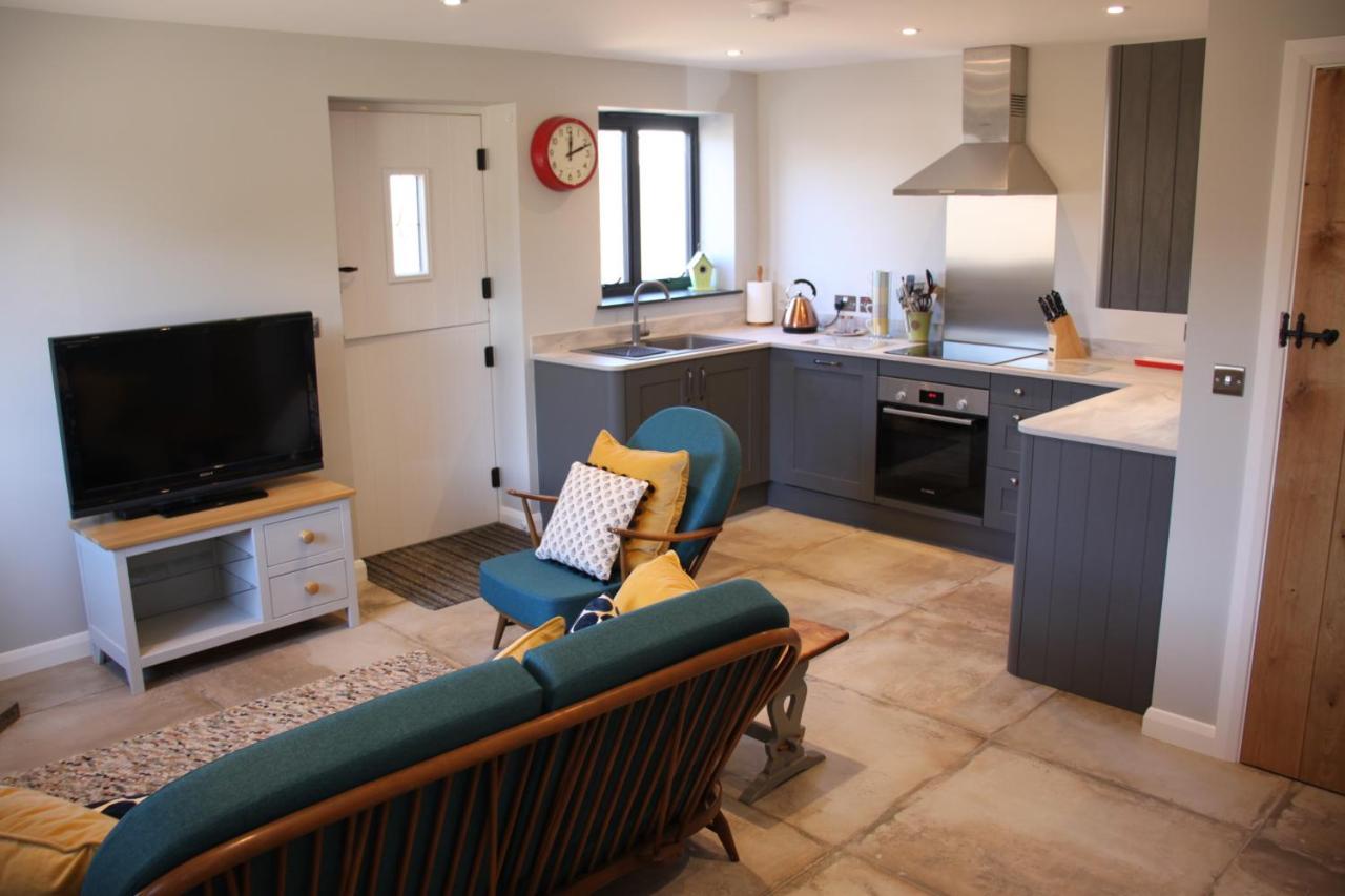 Charming And Luxury Retreats On Our Farm Billingshurst Exterior foto