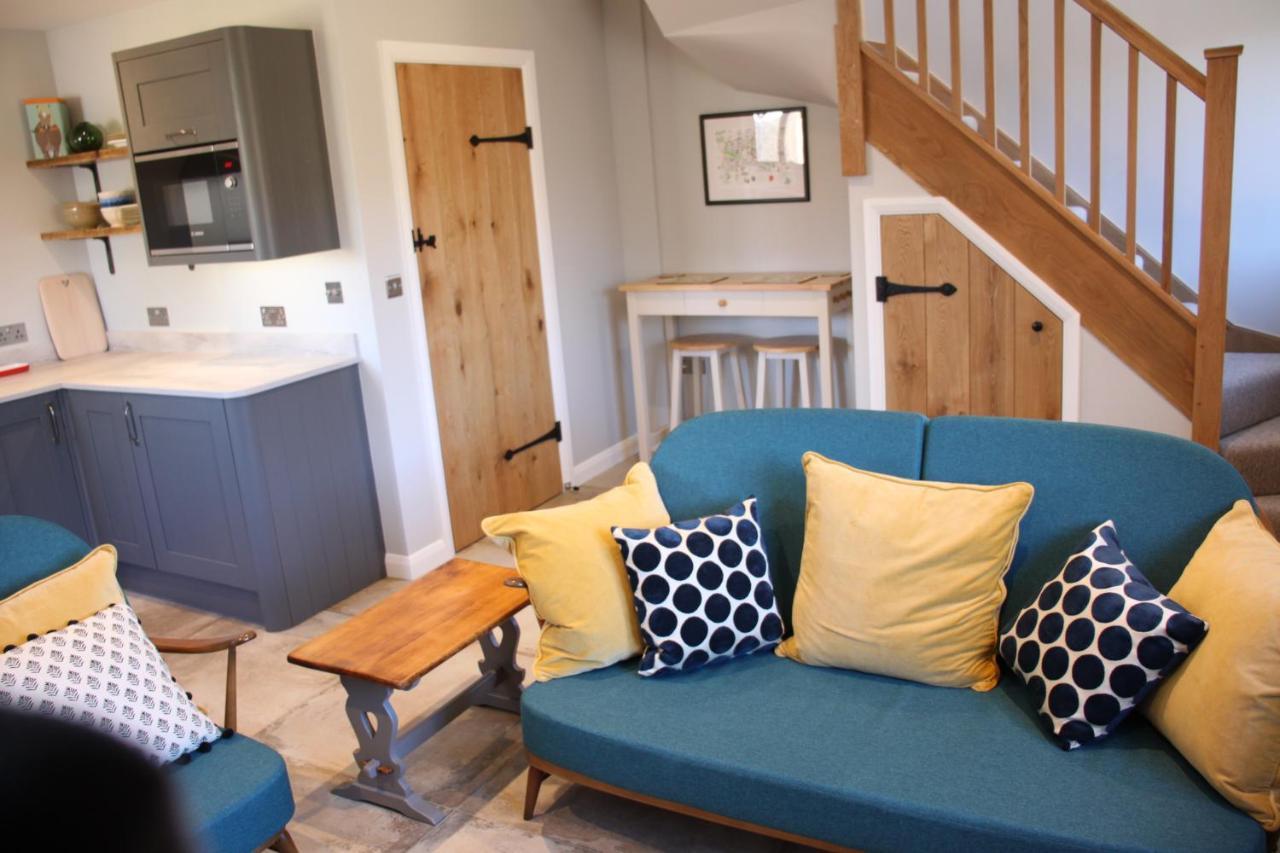 Charming And Luxury Retreats On Our Farm Billingshurst Exterior foto