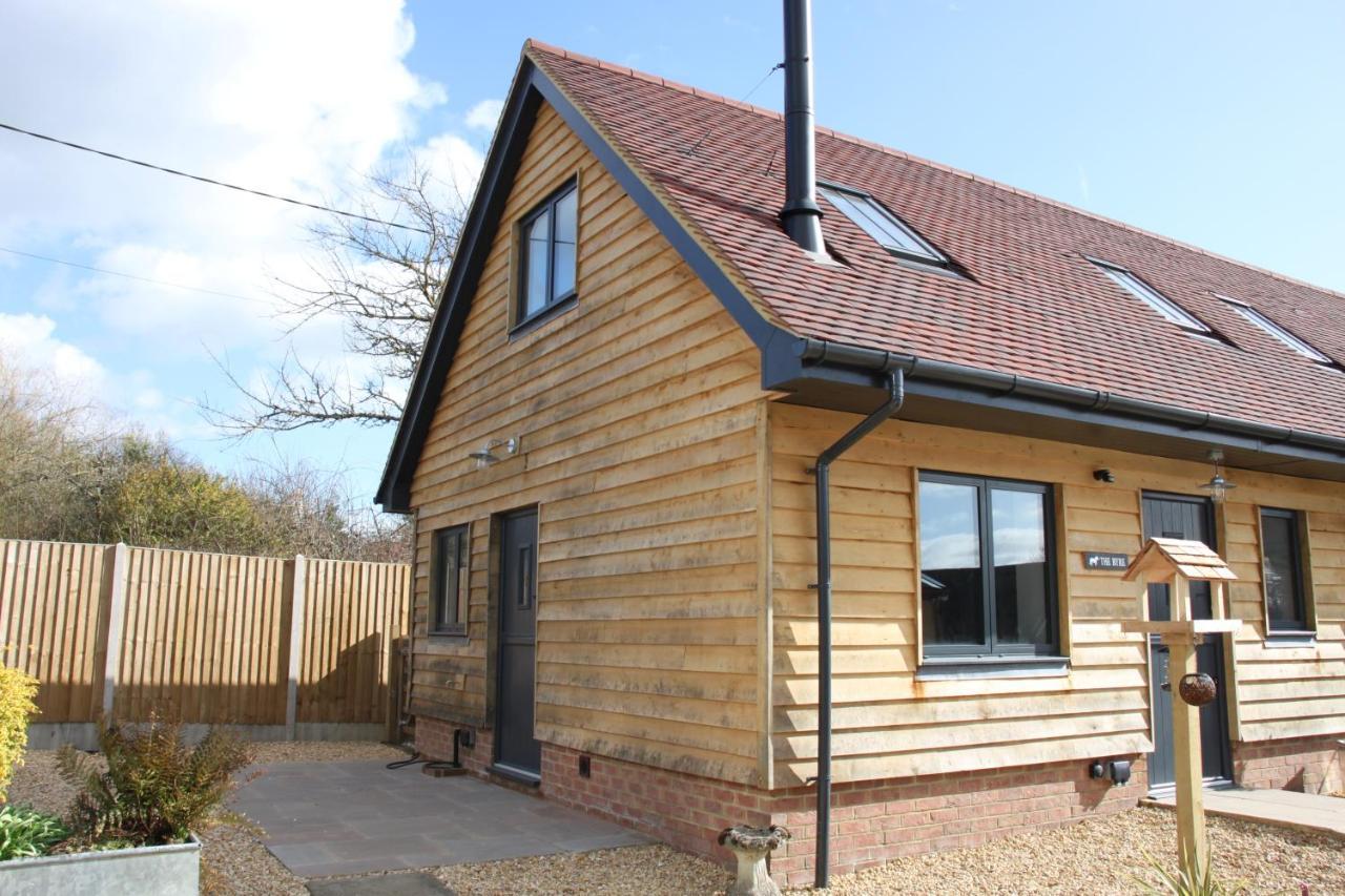 Charming And Luxury Retreats On Our Farm Billingshurst Exterior foto